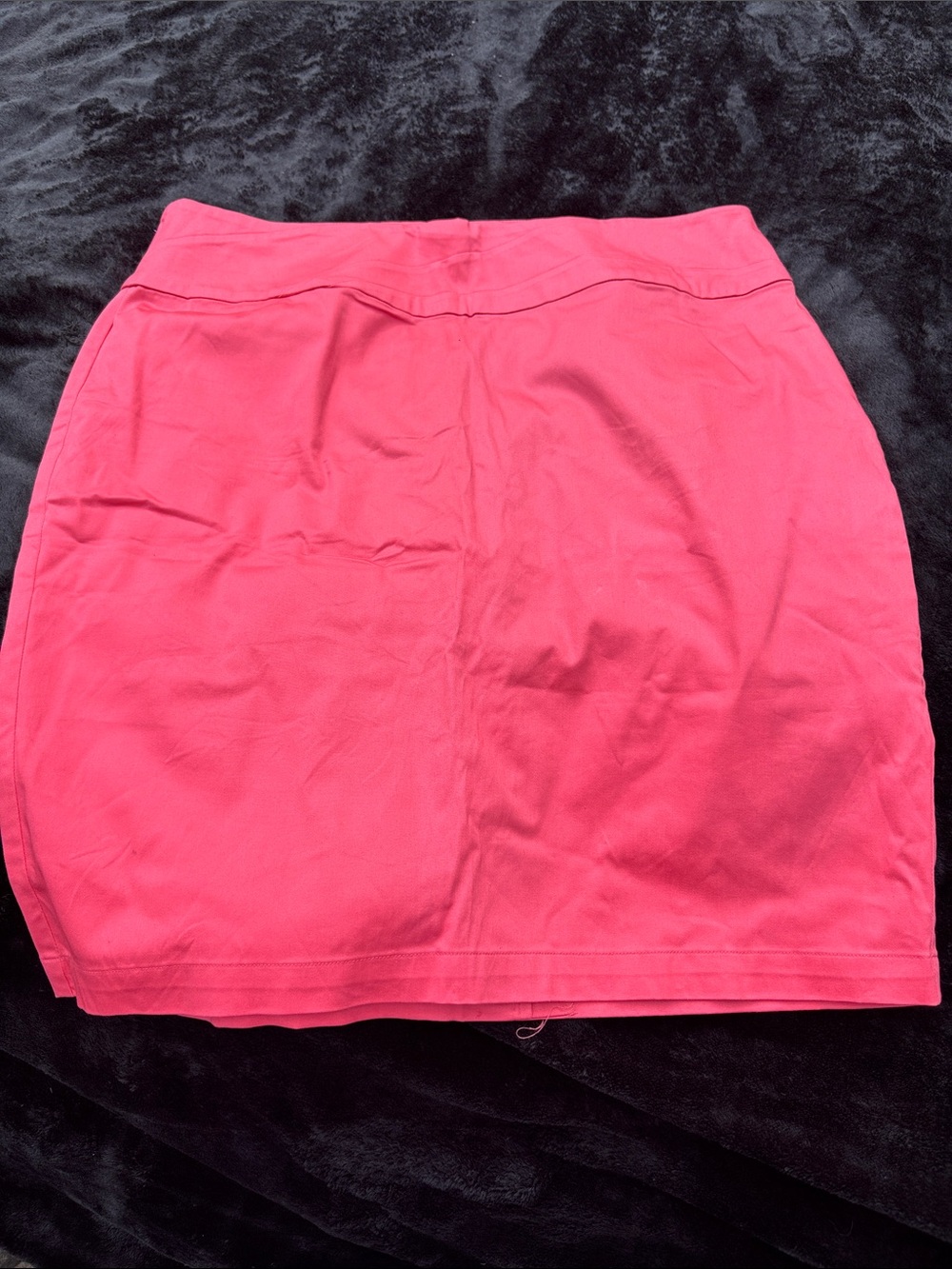 Monroe & Main Bright Pink Pencil Skirt